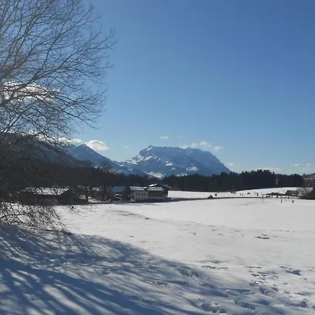 Gemuetliche Im Zentrum Von By Interhome Reit im Winkl